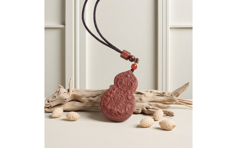 Herbal Fortune Gourd Necklace